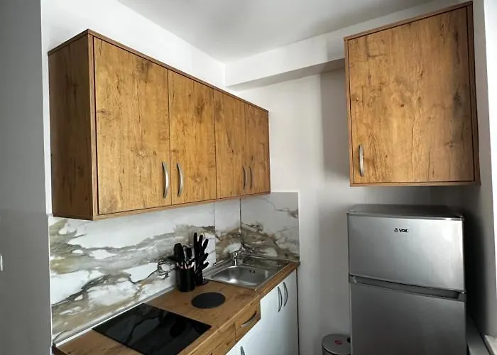 Gostilna Menina Apartman *